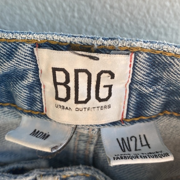 BDG Urban Outfitters Women’s Mom Jeans - Picture 6 of 6
